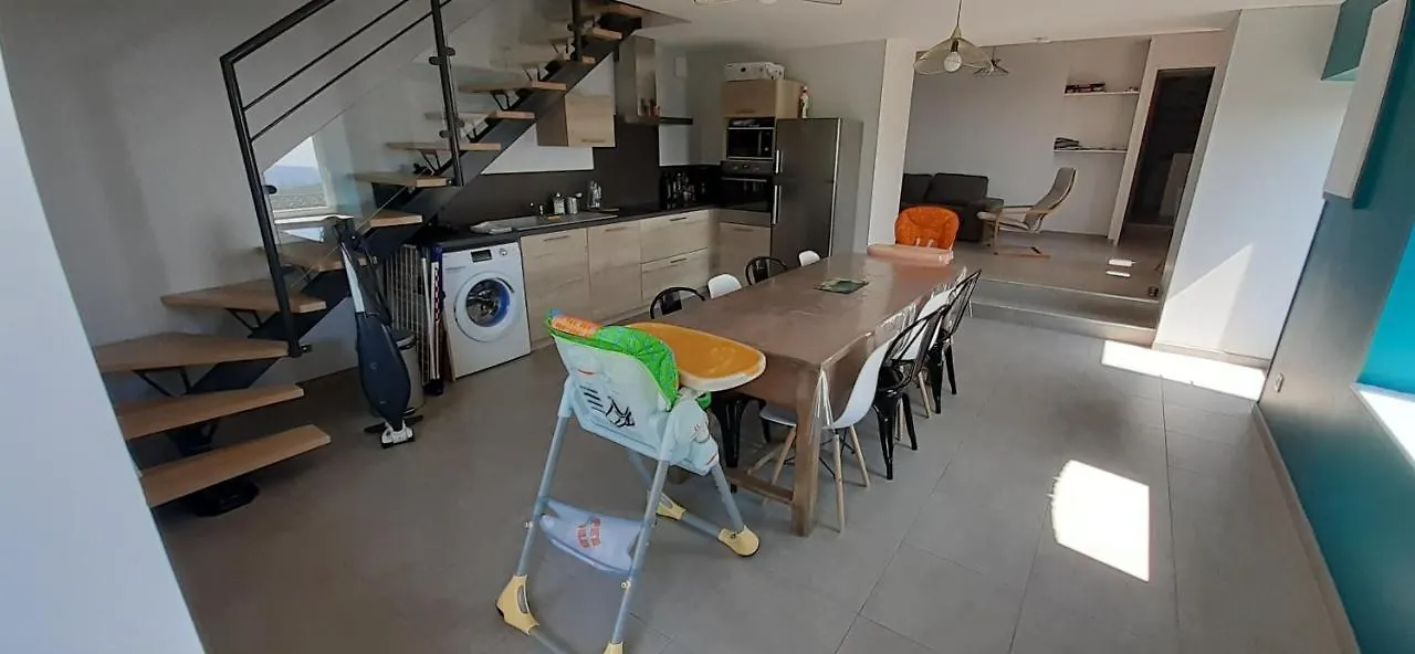 La Maison De Leobin Veranne 0*,